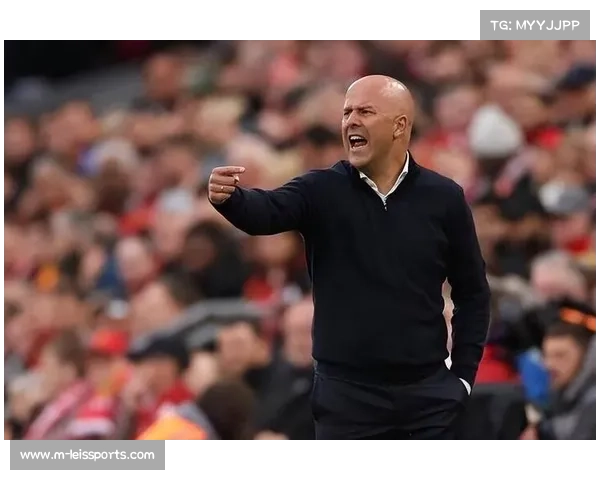 利物浦欧冠前战皇马 斯洛特谈与阿诺德默契配合 利物浦欧冠前战皇马 斯洛特谈与阿诺德默契配合