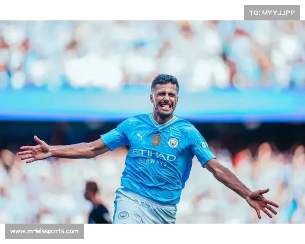 曼城5-4暴露防线隐患，半场连丢三球敲响警钟