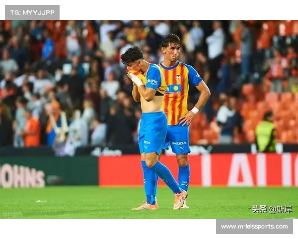 瓦伦西亚计划退租拉马扎尼,夏季转会操作被批失败 瓦伦西亚计划退租拉马扎尼,夏季转会操作被批失败